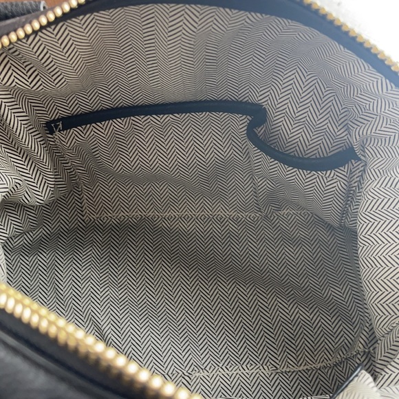 Steve Madden Doctor Bag style Purse - Picture 6 of 8